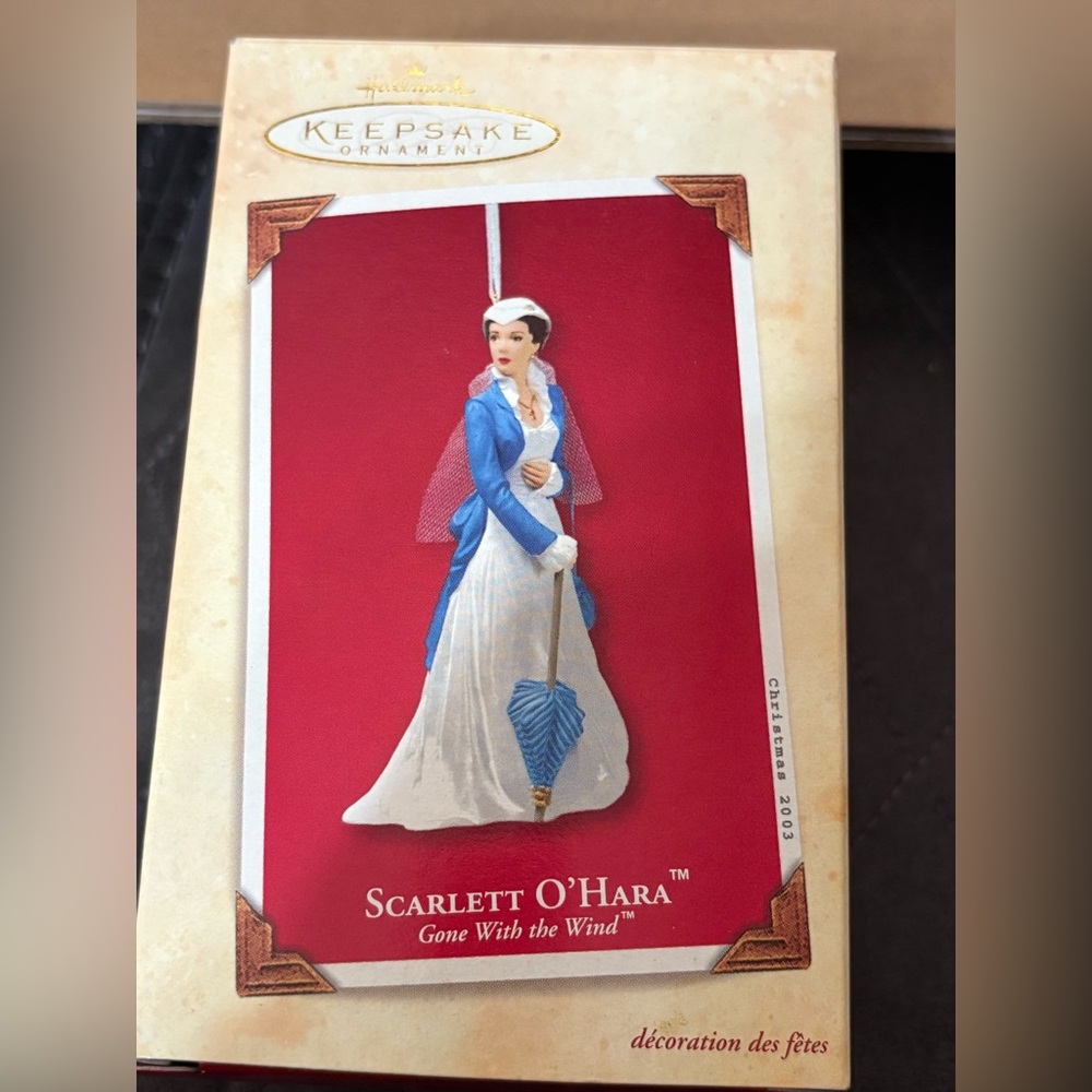 Hallmark Keepsake‎ Ornament 2001 Gone With the Wind Portrait of Scarlett O'Hara